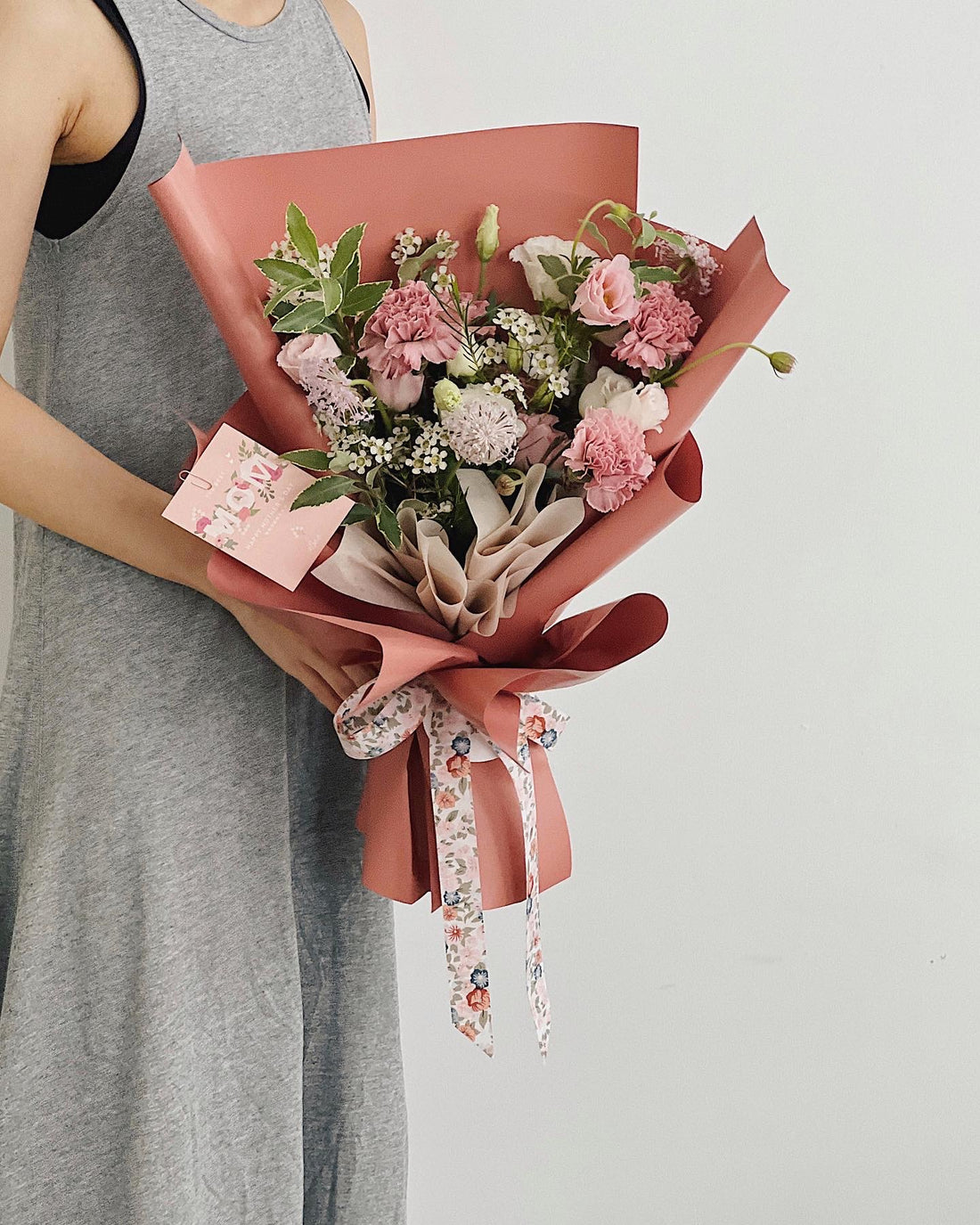少女的秘密 母親節康乃馨鮮花花束